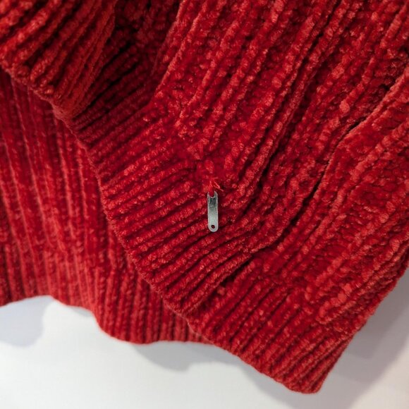 Guess Women's S Crop Retro 90's Sweater L 23.5 inches - Picture 4 of 7